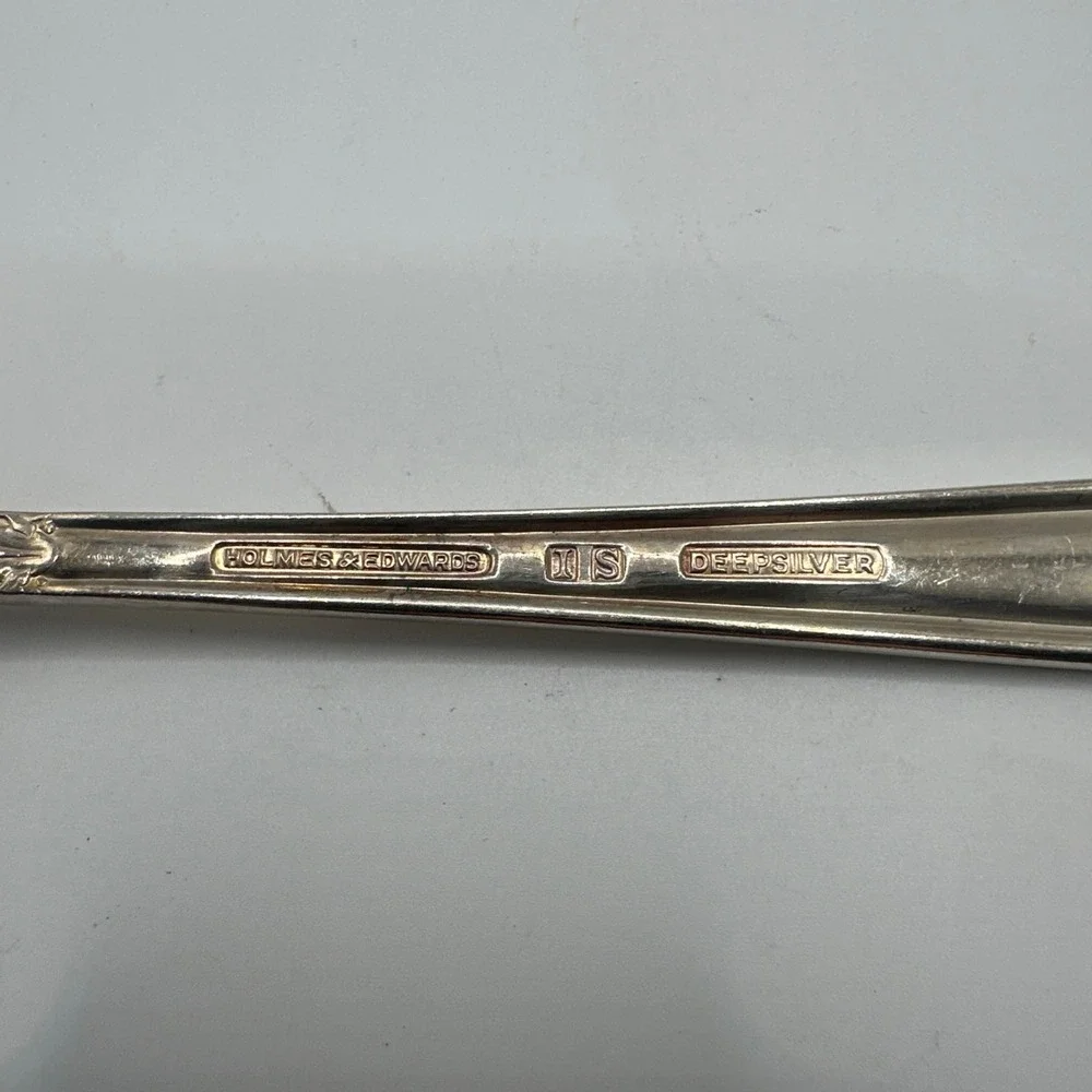 Holmes & Edwards ISC Danish Princess Pierced Silver Serving Spoon